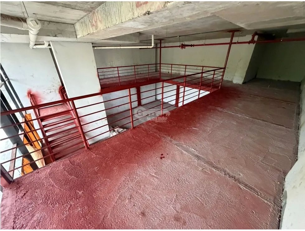 CONDADO DEL REY / LOCAL COMERCIAL / CONDADO PLAZA  / 230M / 2 NIVELES