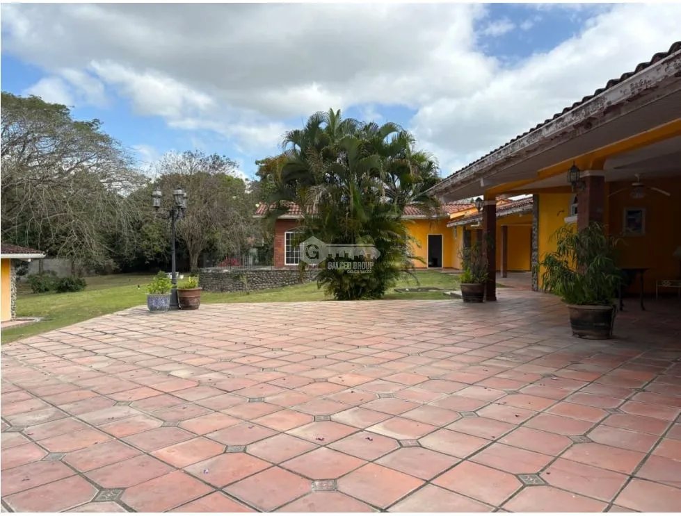 Single Family House for sale in Santa Clara