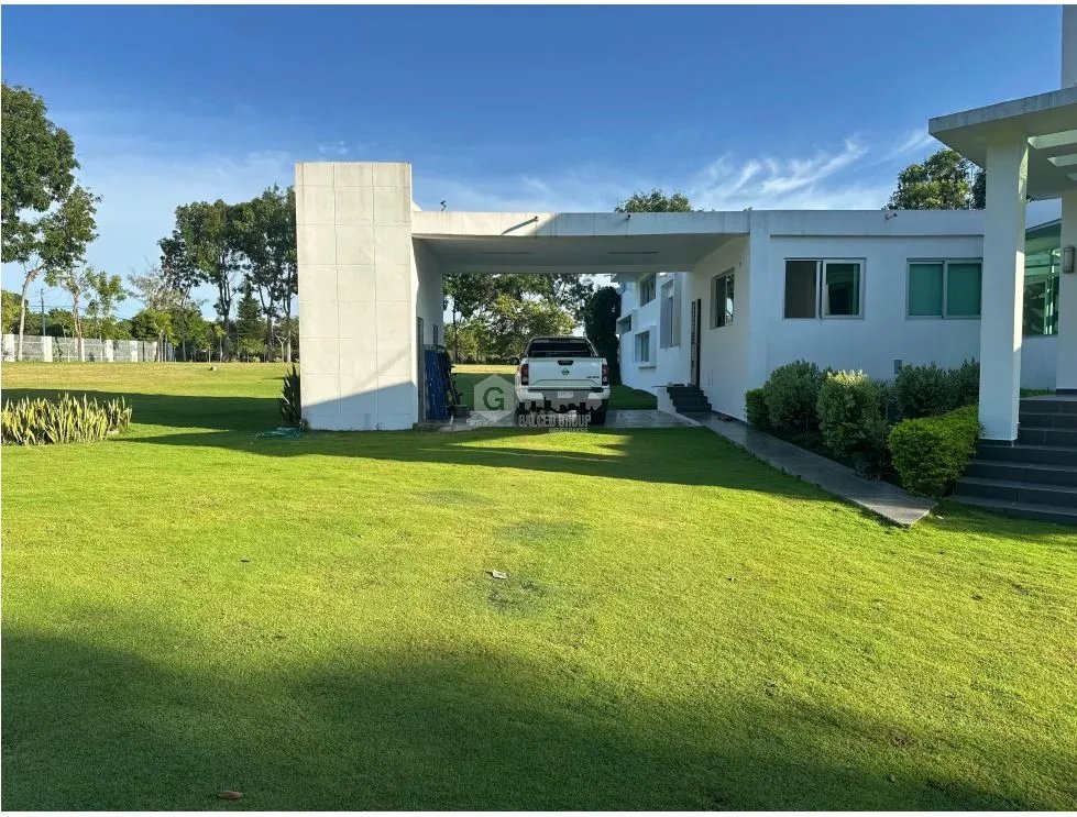 SE VENDE TERRENO DE 11,000 METROS CON CASA EN SANTA CLARA  / AG