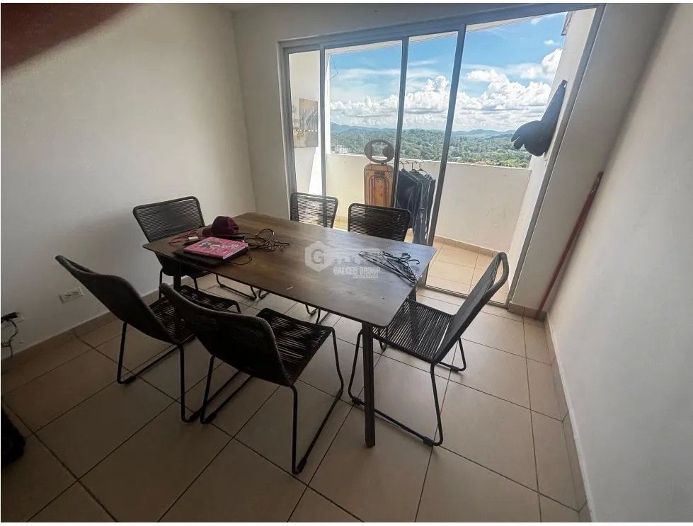 Apartment for sale in Villa de las Fuentes