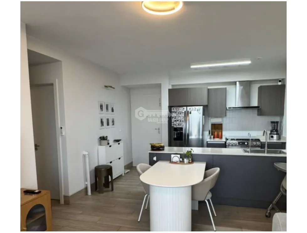 SE VENDE APARTAMENTO EN HATO PINTADO PH BALCONY CON 3 HABITACIONES