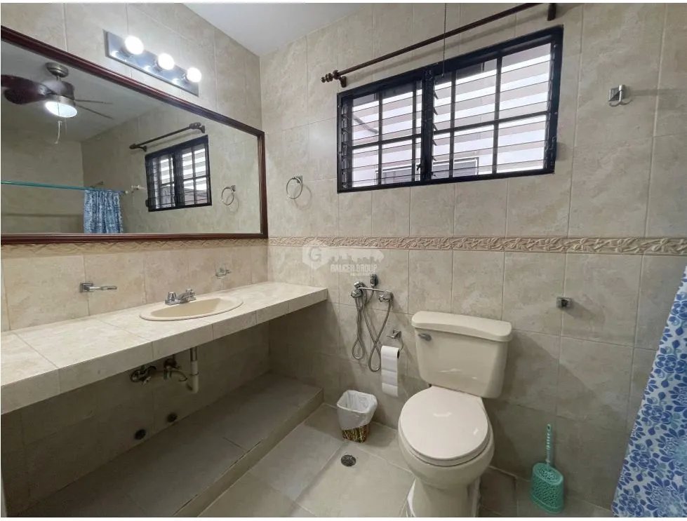 Single Family House for rent in Altos de Panama
