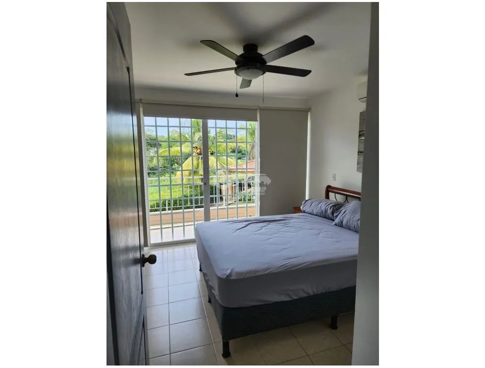 SE VENDE CASA EN VILLAS DE BOSQUEMAR MALIBU CON TERRAZA Y PISCINA
