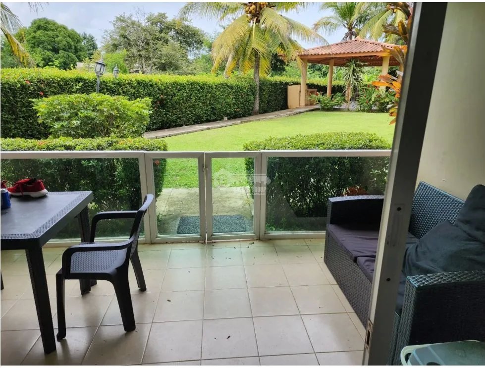 SE VENDE CASA EN VILLAS DE BOSQUEMAR MALIBU CON TERRAZA Y PISCINA