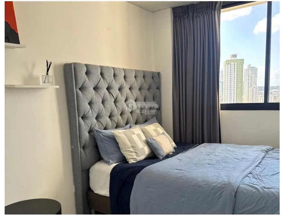 SE VENDE APARTAMENTO EN OBARRIO PH LA FONTANA CON 4 HABITACIÓNES