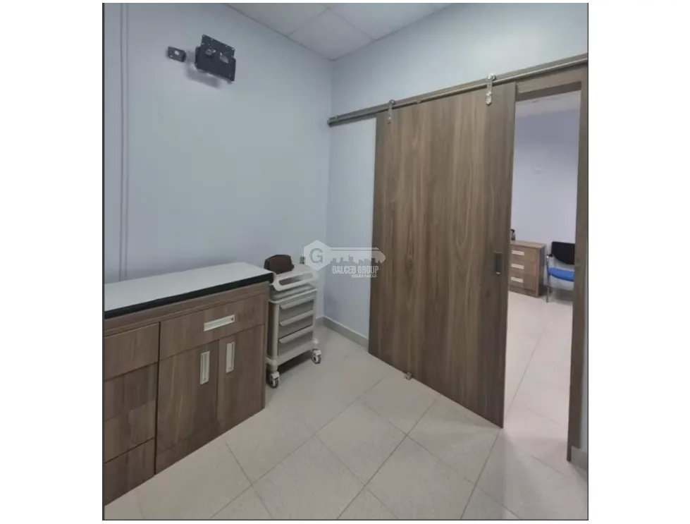 PUNTA PACIFICA / CONSULTORIO MEDICO / PACIFICA SALUD / 27M / AMOBLADO