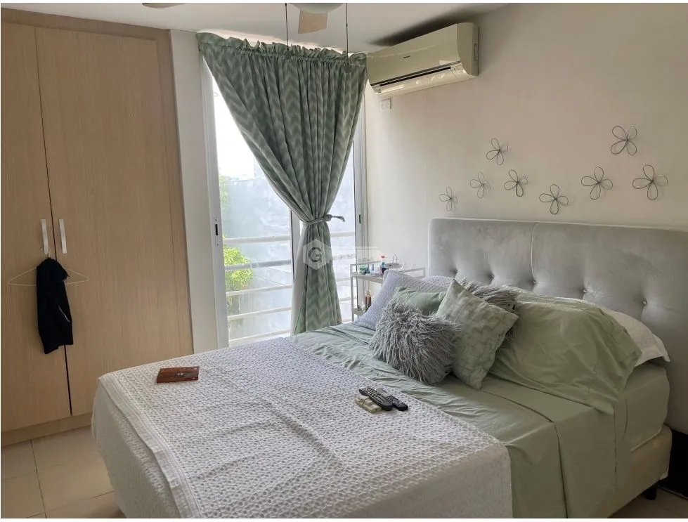 SE ALQUILA APARTAMENTO EN HATO PINTADO PH MIRADOR DE SIENA AMOBLADO
