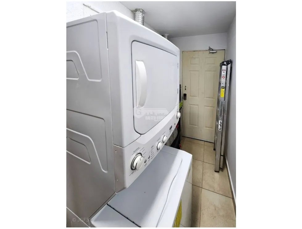 Single Family House for rent in Coronado