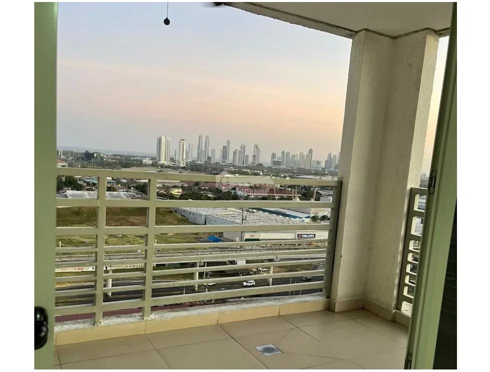 SE VENDE APARTAMENTO EN EL CRISOL PH ALTATERRA CON BALCON