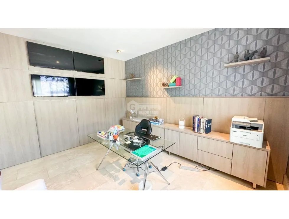 Single Family House for sale in Costa Sur