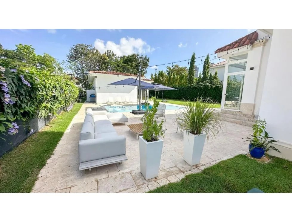 SANTA MARIA FAIRWAY ESTATE CASA DE LUJO AMOBLADA 800M
