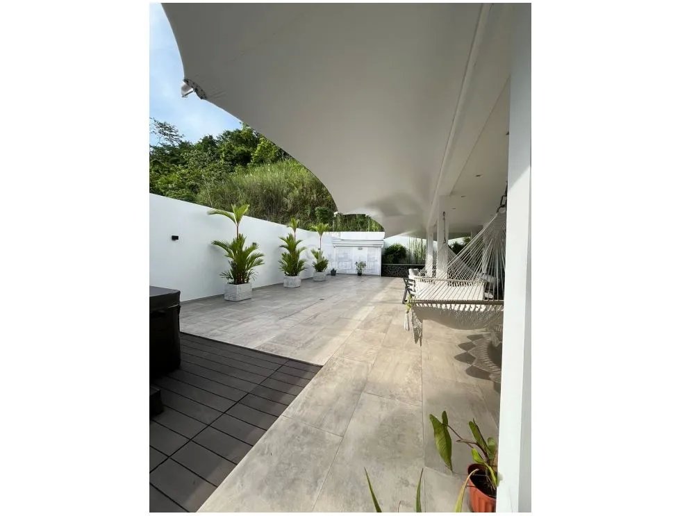 SE VENDE CASA EN ALTOS DE PANAMA  HORIZONTES II 600M 4 HABITACIONES