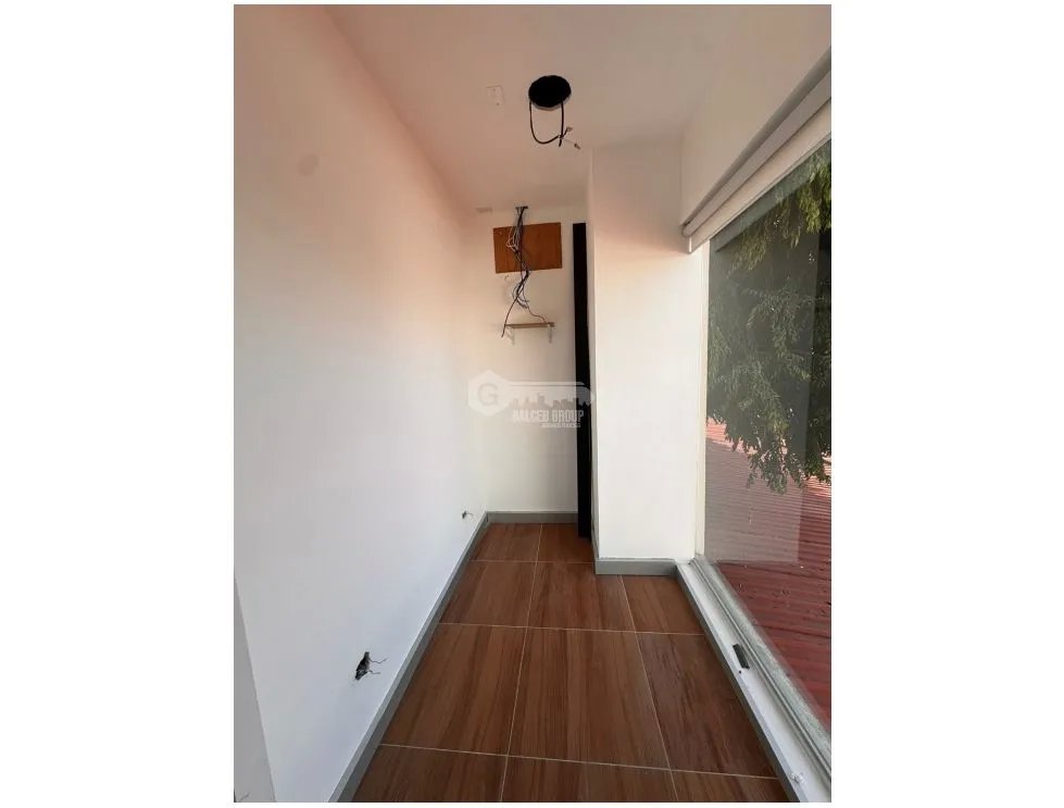 SE ALQUILA LOCAL CON TERRAZA SAN FRANCISCO 170M PLAZA CORNER 68