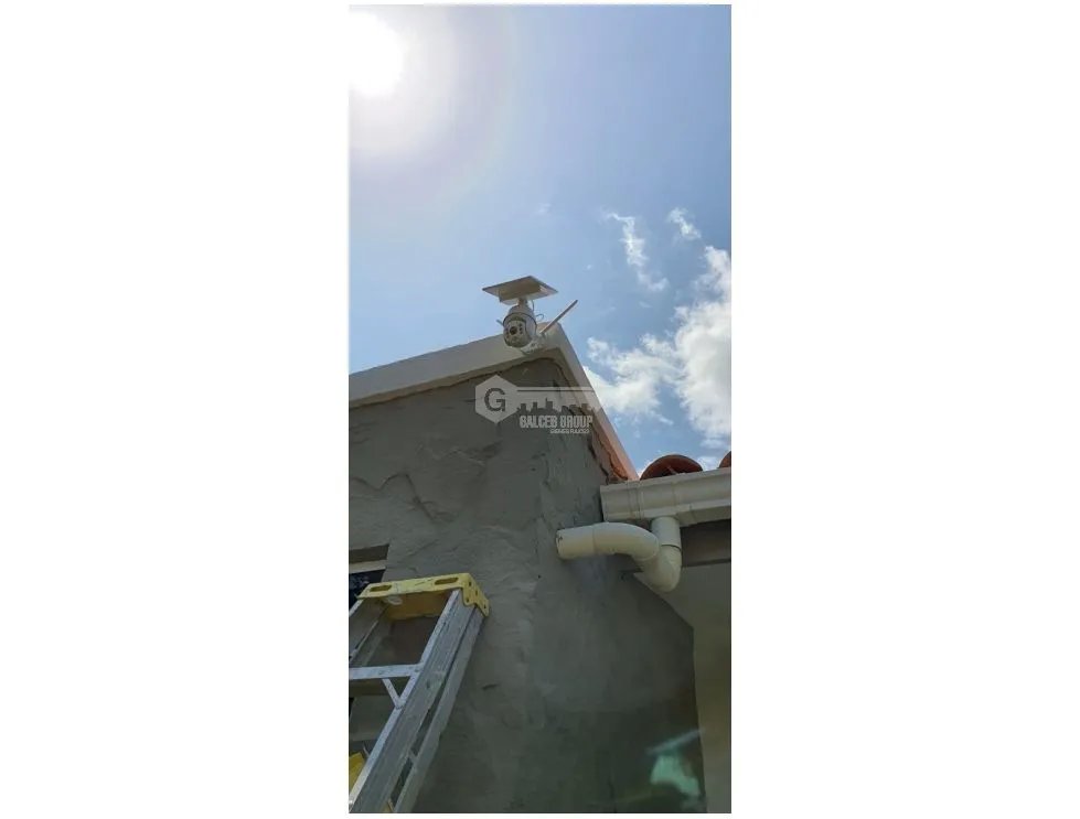 SE VENDE CASA CORONADO BOULEVARD 4 HABITACION 1000M AMOBLADA PISCINA