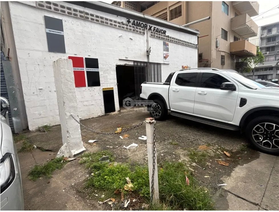 CALIDONIA / AVE. MEXICO / EDIFICIO ABJ / LOCAL / 240M / VIA PRINCIPAL