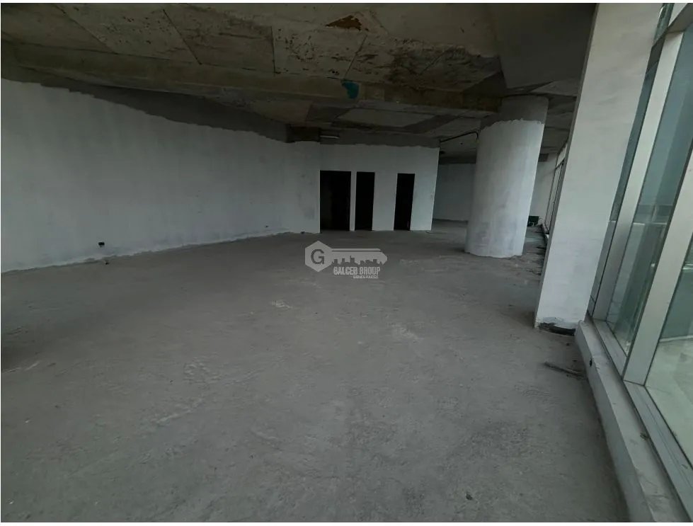 CALLE 50 / REVOLUTION F&F TOWER TORNILLO / MEZZANINE / 873M