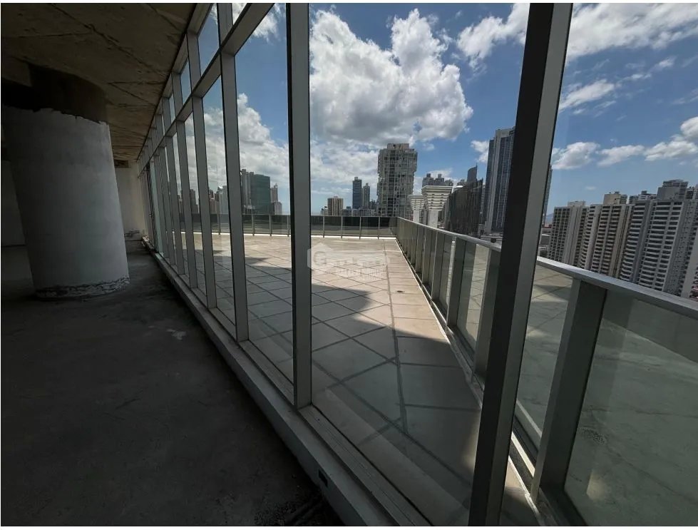 TORNILLO / REVOLUTION F&F TOWER / MEZZANINE / CALLE 50 / 291M