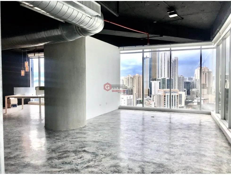 TORNILLO / CALLE 50 / REVOLUTION F&F TOWER / 156M / AIRE CENTRAL
