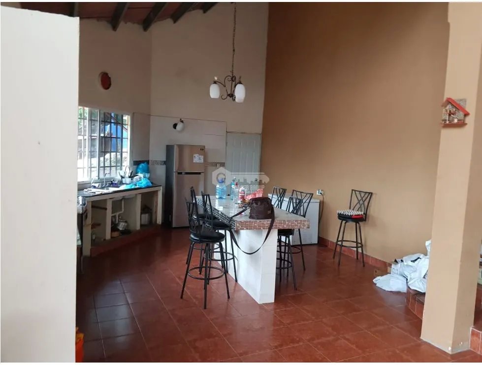 CHAME / LÍBANO / 142727M / SOBRE LA VIA PRINCIPAL / TRES CASAS / AG