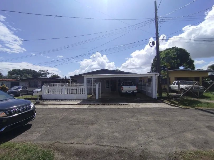 Se vende casa en El Coco, Penonomé, Coclé.