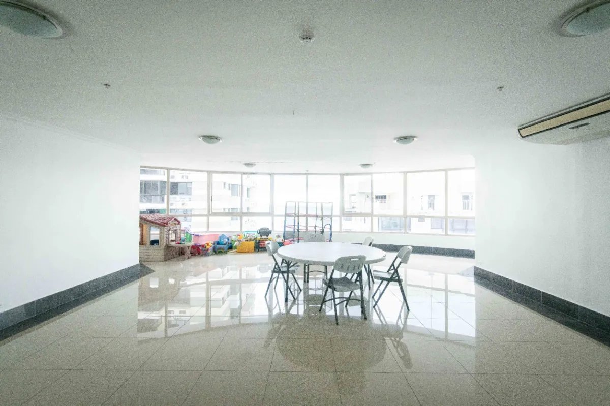 Se vende apartamento amoblado en el PH San Francisco Bay