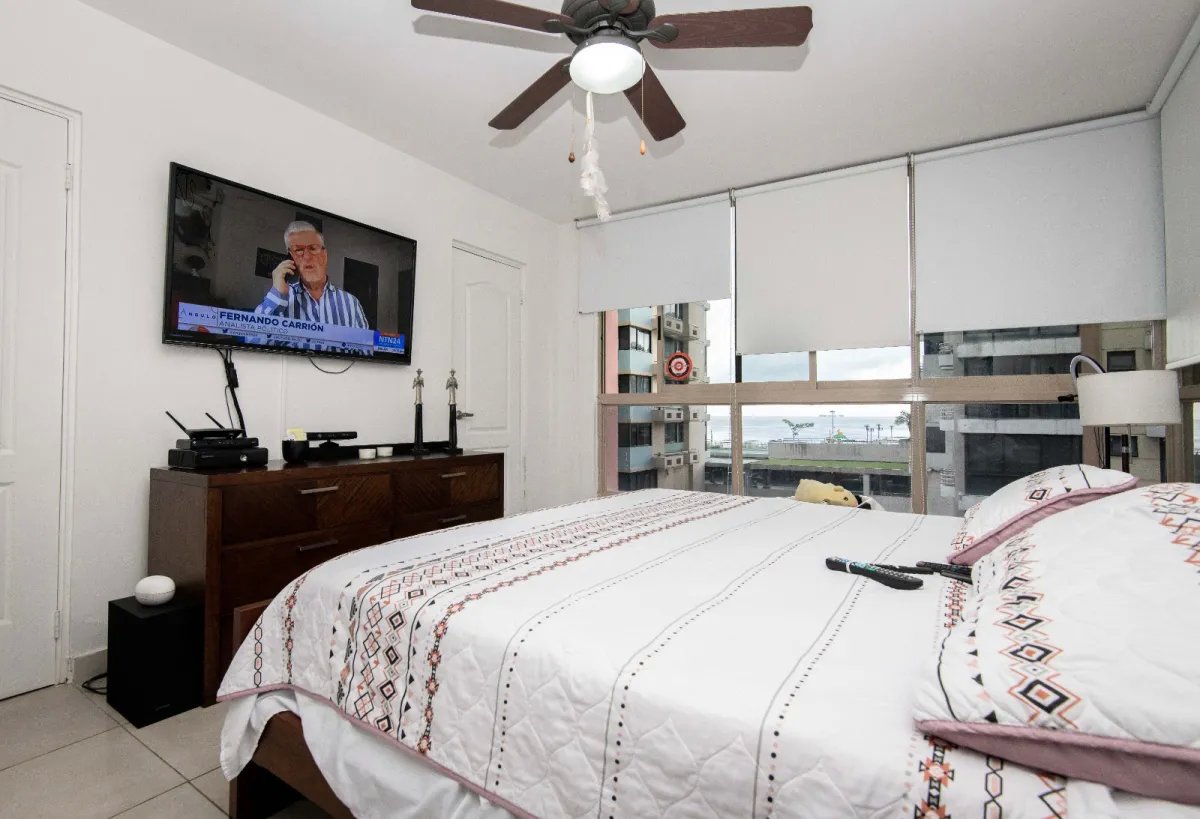 Se vende apartamento amoblado en el PH San Francisco Bay