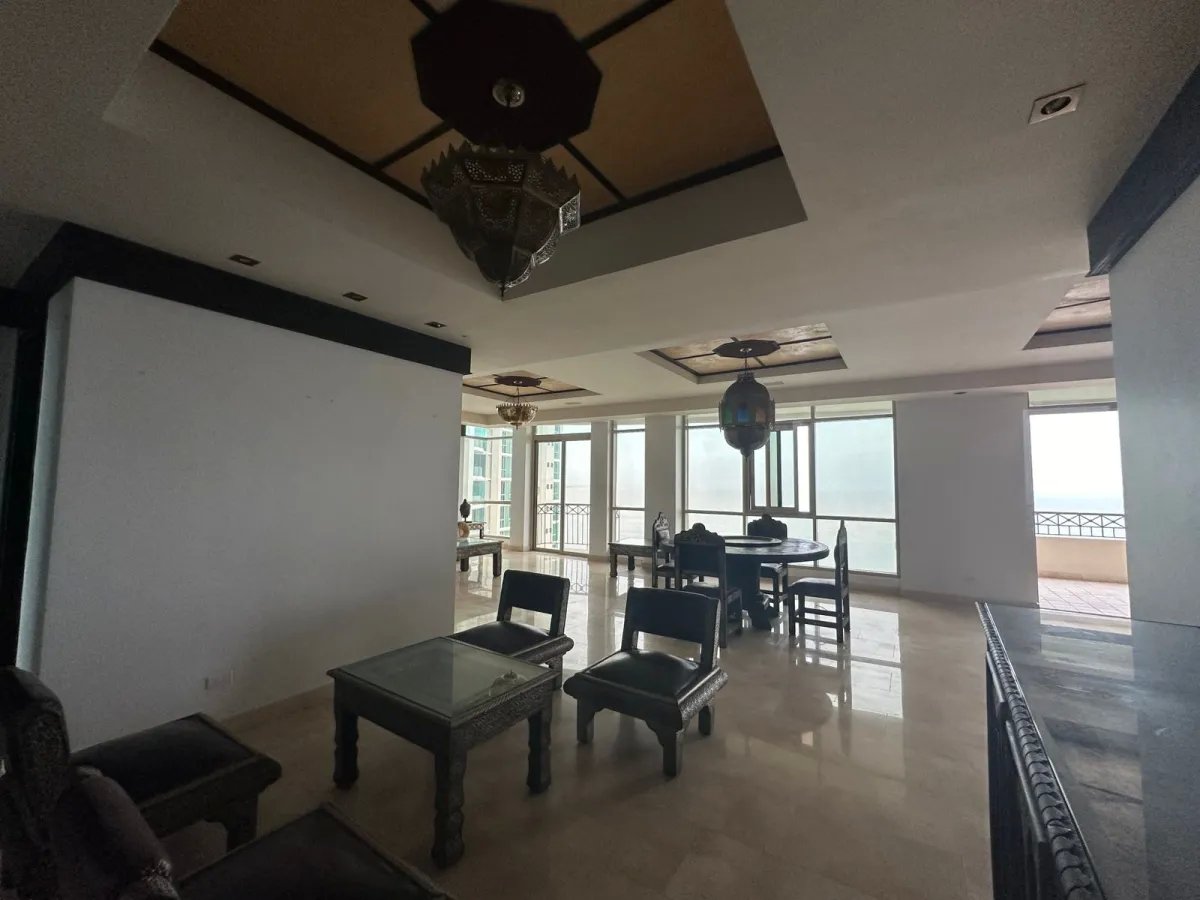 Venta apartamento PH Pacific Point