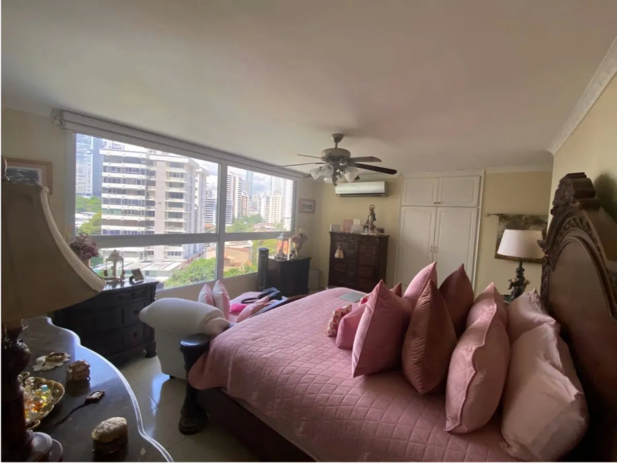 Venta de apartamento en PH Pacific Star, Punta Pacífica