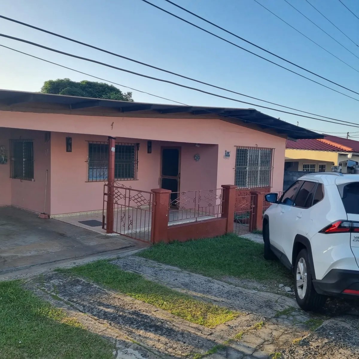 Adult Community For Sale in calle rosario, barrio Colón la Chorrera
