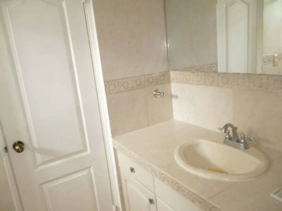 Venta de Casa con Terreno en Coloncito, Chame