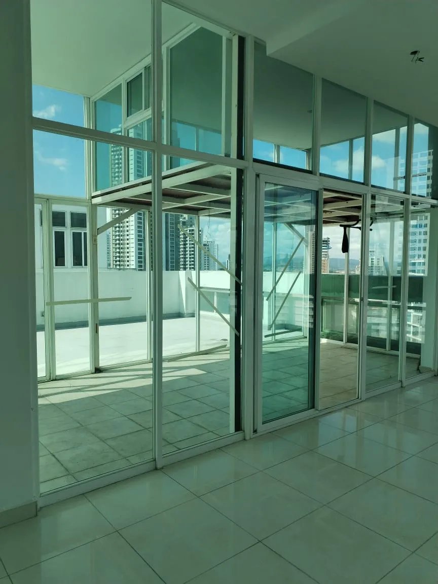 Venta de Apartamento en PH Kubic