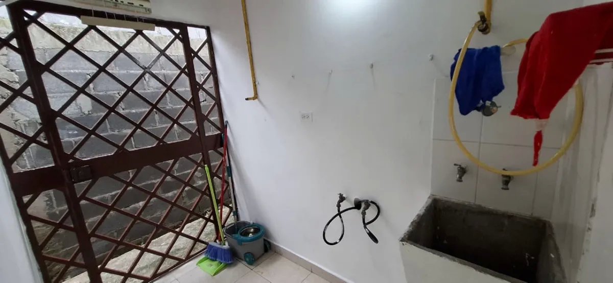 Single Family Detached For Rent in Residencial verde real