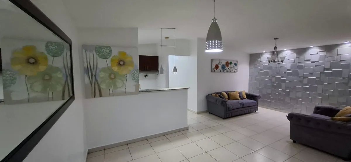 Single Family Detached For Rent in Residencial verde real