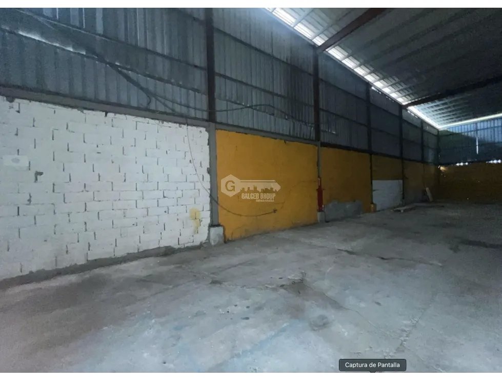 SE VENDE GALERA COMERCIAL EN PARQUE INDUSTRIAL MAÑANITAS 350M OFICINA