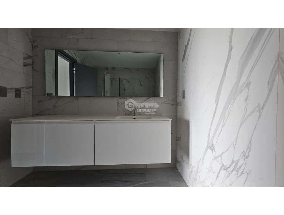 AVE BALBOA / NUOVO BY ARMANI / 129M / 2 HABITACION / LINEA BLANCA