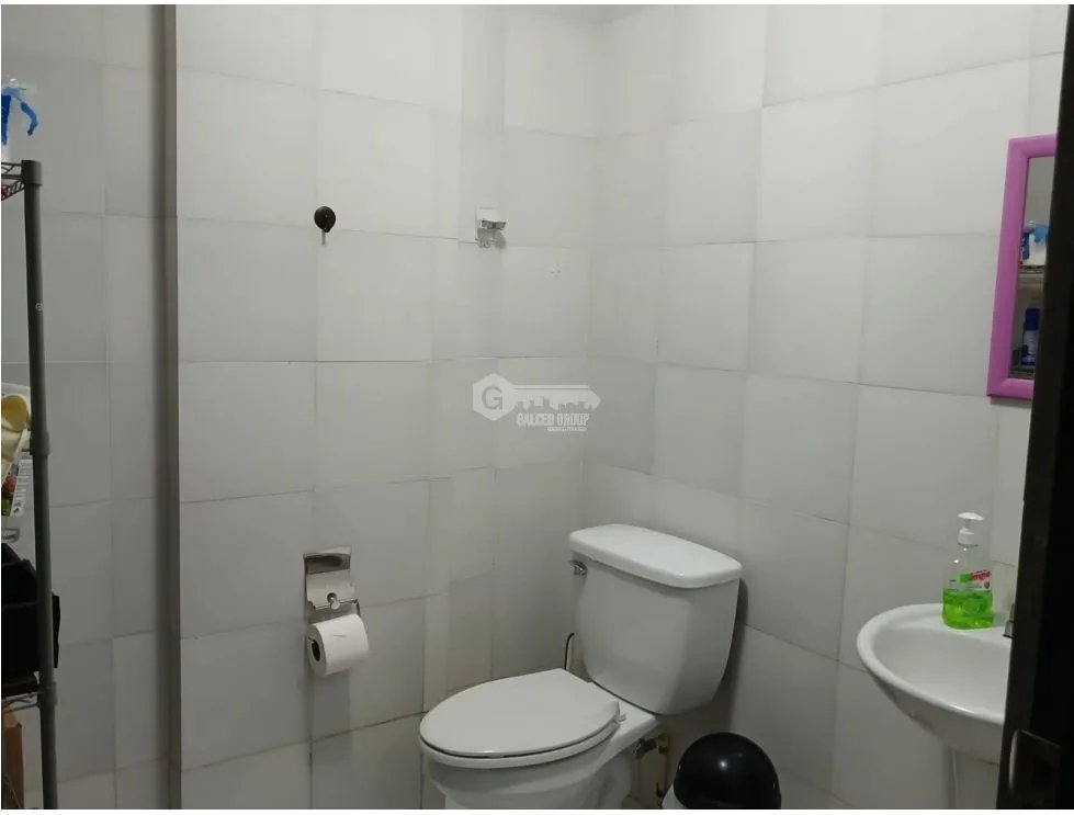 CENTENNIAL / CENTRO PLAZA / 102M / 1BAÑO / PLANTA BAJA MEZZANINE HA
