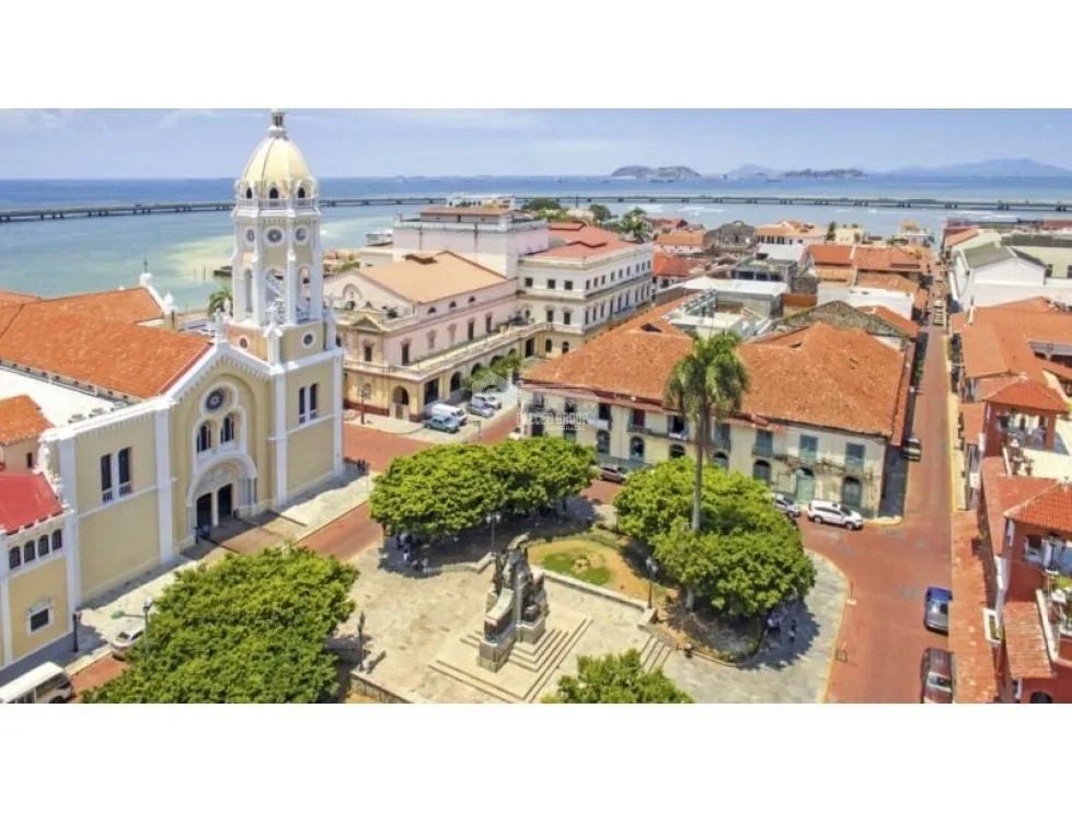 CASCO VIEJO / EDIFICIO HISTORICO / 328 M2