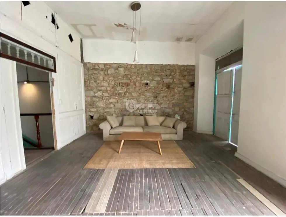 CASCO VIEJO / EDIFICIO HISTORICO / 328 M2