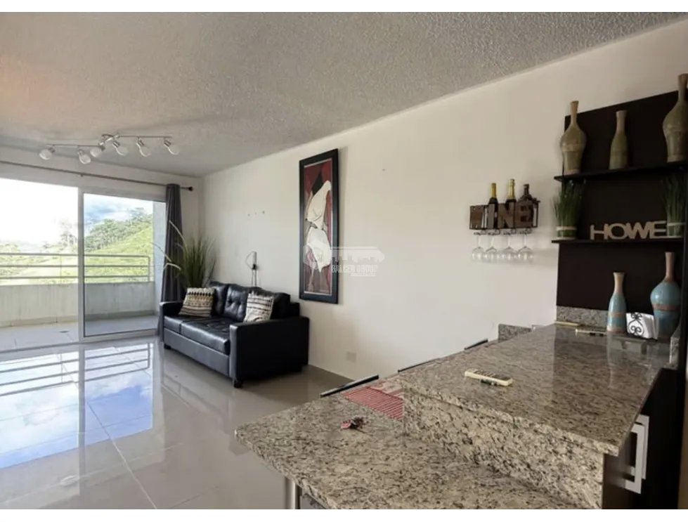 SE VENDE APARTAMENTO EN ANCON / PH ALTAMIRA GARDENS CON BALCON