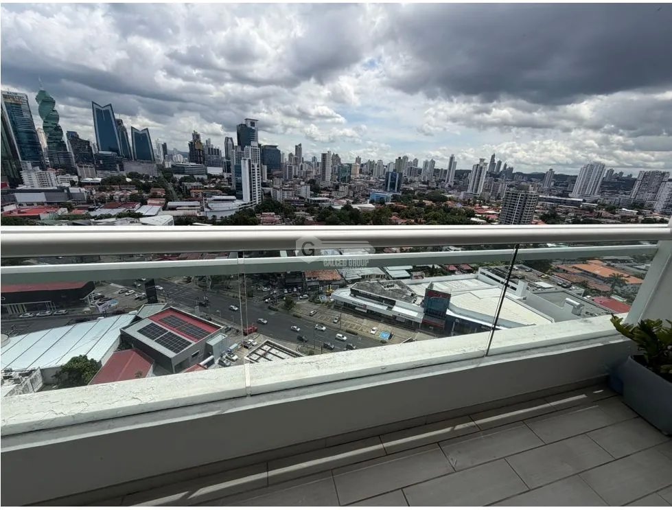 Apartment for sale in Calle 50