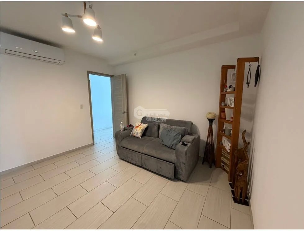 Apartment for sale in Calle 50