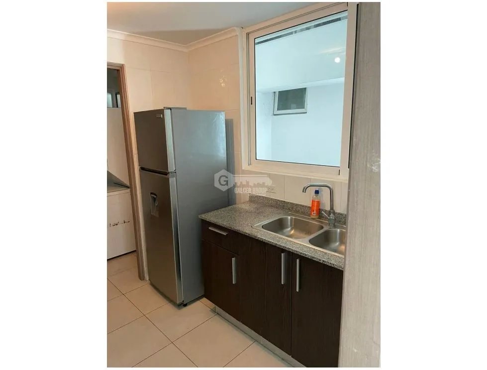 Apartment for sale in Edison Park