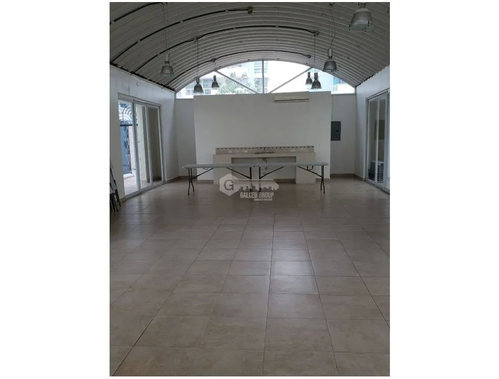 Apartment for sale in Edison Park