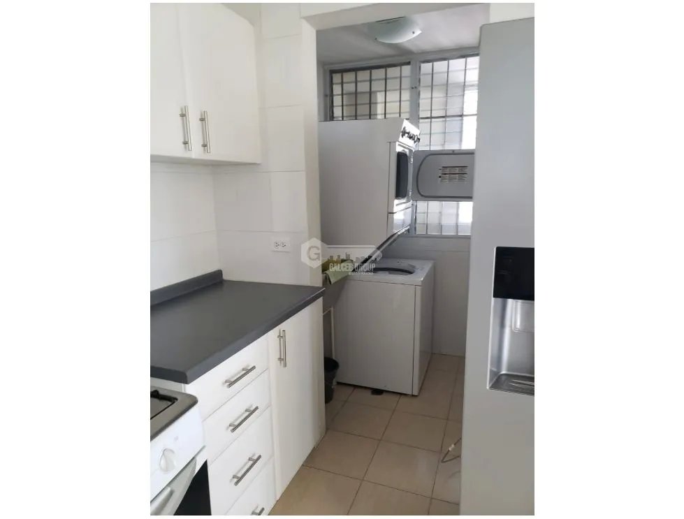 Apartment for sale in Edison Park