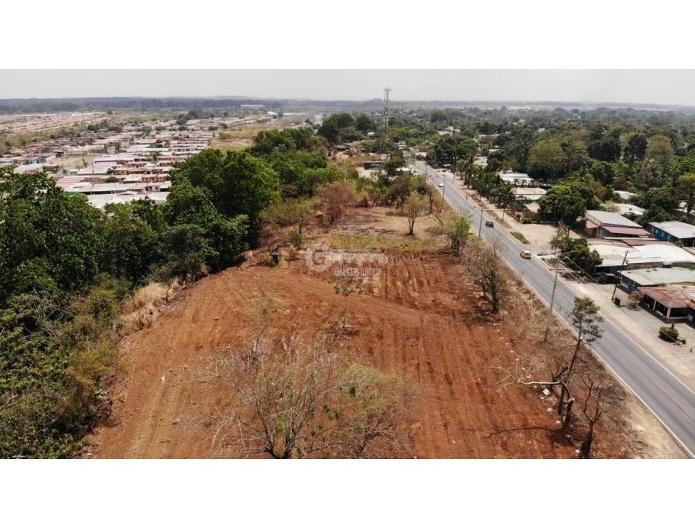 SE VENDE TERRENO EN PACORA  SOBRE VIA PRICIPAL 9000M AREA PLANA YG