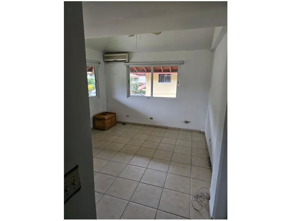 Single Family House for sale in Albrook