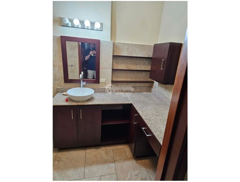 Single Family House for sale in Albrook