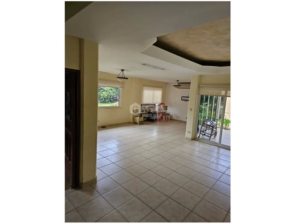 Single Family House for sale in Albrook