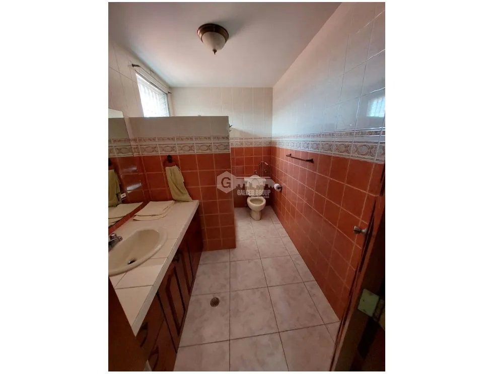 VILLA DE LAS FUENTES II / 400M / 2 PISOS / AMPLIA TERRAZA CON BAR