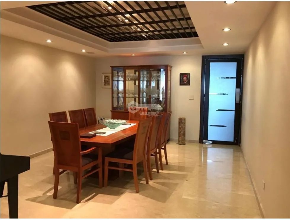 SE VENDE APARTAMENTO PH GOLDEN PALACE 354M 3 HABITACIONES 3 PARKING